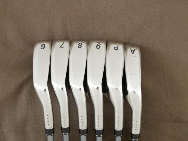 Iron set : Maruman : ชุดเหล็ก Maruman Conductor TF-02 มีเหล็ก 6-Pw,Aw (6 ชิ้น) ก้านกราไฟต์ Flex R