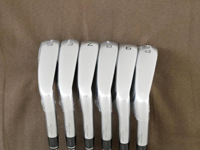 Iron set : Honma : **สภาพเหมือนใหม่** ชุดเหล็ก Honma Tour World TW757P (ออกปี 2022) มีเหล็ก 5-Pw (6 ชิ้น) ก้านเหล็ก NS Pro 950 NEO Flex S