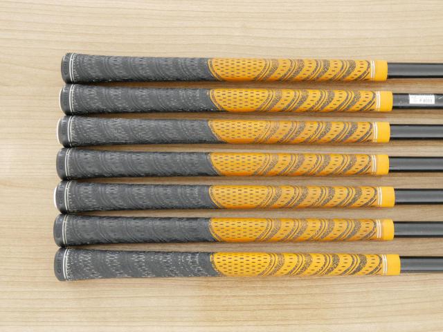 Iron set : Katana : ชุดเหล็กกระเทย Katana Izu Max Sniper มีเหล็ก 7-Pw,Aw,As,Sw (7 ชิ้น เบอร์ 7 ตีระยะเท่าเหล็ก 6 ปกติ) ก้านกราไฟต์ Flex R