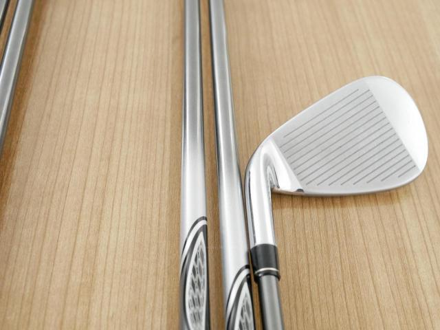 Iron set : Taylormade : ชุดเหล็ก Taylormade Gloire (รุ่นท๊อปสุด Japan Spec. ใบใหญ่ ตีง่าย ไกล) มีเหล็ก 6-Pw (5 ชิ้น) ก้านกราไฟต์ Flex S