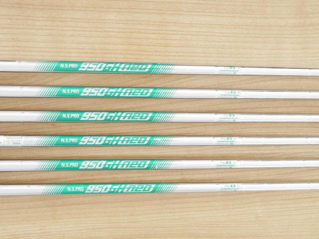 Iron set : Callaway : ชุดเหล็ก Callaway APEX Forged (รุ่นปี 2022) มีเหล็ก 5-Pw (6 ชิ้น) ก้านเหล็ก NS Pro 950 NEO Flex S