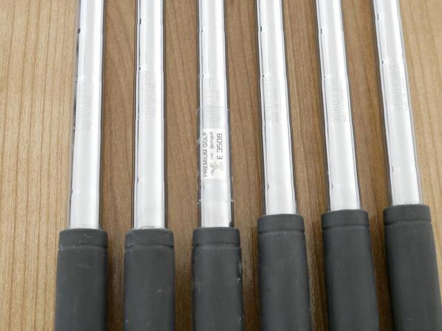 Iron set : PRGR : ชุดเหล็ก PRGR RS Red (รุ่นปี 2020 หน้าเด้ง ตีไกลมาก) มีเหล็ก 6-Pw,Aw (6 ชิ้น) ก้านเหล็ก NS Pro 80 Flex SR (M-40)