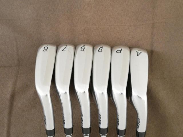 Iron set : PRGR : ชุดเหล็ก PRGR RS Red (รุ่นปี 2020 หน้าเด้ง ตีไกลมาก) มีเหล็ก 6-Pw,Aw (6 ชิ้น) ก้านเหล็ก NS Pro 80 Flex SR (M-40)