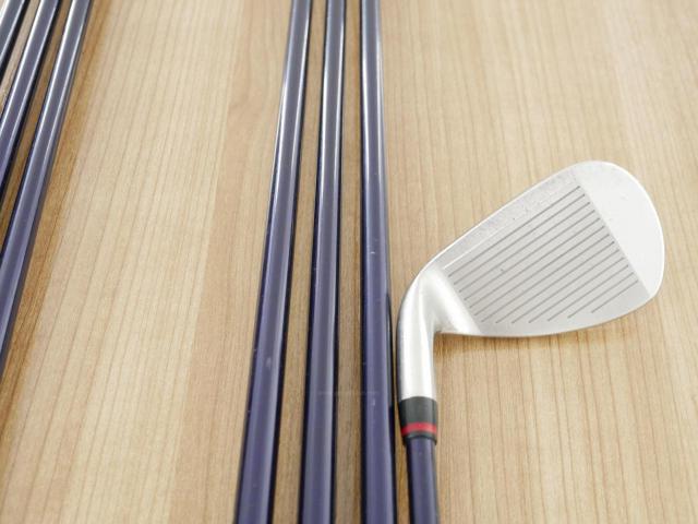 Iron set : Daiwa : ชุดเหล็ก Daiwa OnOff AKA (ออกปี 2021 หน้าเด้ง Maraging ยืดยุบได้ ตีง่าย นุ่ม ไกลมากๆ) มีเหล็ก 6-Pw,Aw,Sw (7 ชิ้น) ก้านกราไฟต์ Flex R