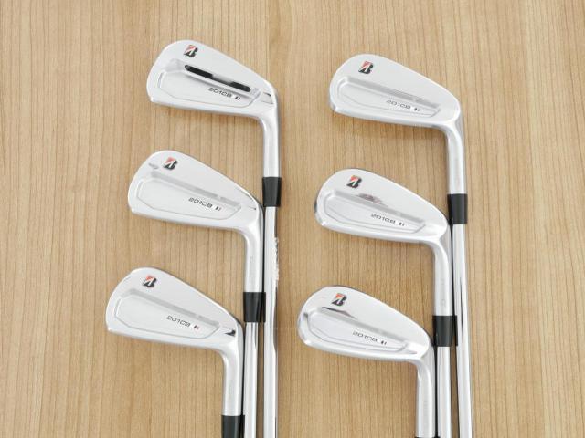 Iron set : Bridgestone : ชุดเหล็ก Bridgestone Tour B 201CB Forged (รุ่นปี 2021 นุ่ม แน่น คม) มีเหล็ก 5-Pw (6 ชิ้น) ก้านเหล็ก NS Pro Modus 105 Flex S