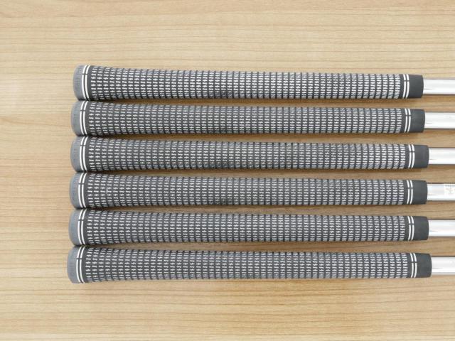 Iron set : Bridgestone : ชุดเหล็ก Bridgestone Tour B 201CB Forged (รุ่นปี 2021 นุ่ม แน่น คม) มีเหล็ก 5-Pw (6 ชิ้น) ก้านเหล็ก NS Pro Modus 105 Flex S