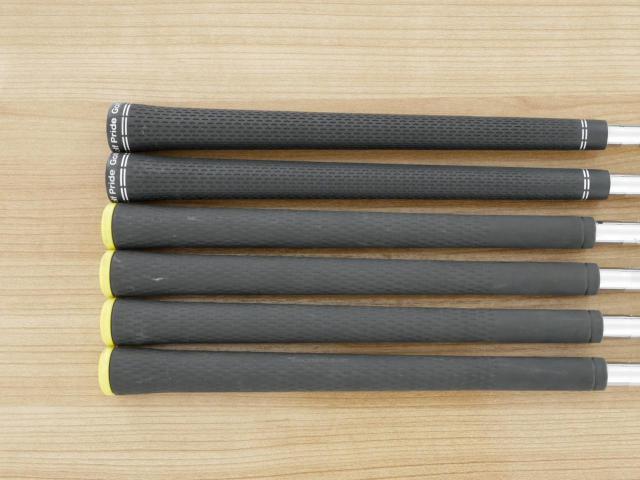 Iron set : Honma : ชุดเหล็ก Honma Tour World TW717V (Forged ปี 2015) มีเหล็ก 5-10 (6 ชิ้น) ก้านเหล็ก Dynamic Gold R400