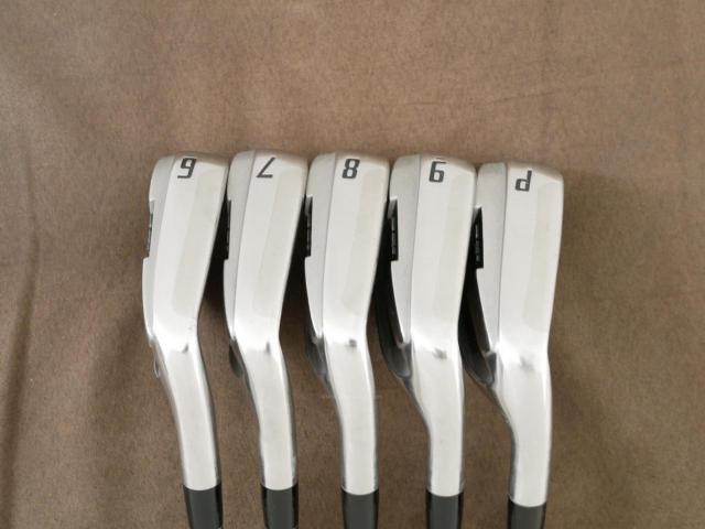 Iron set : Other Brand : ชุดเหล็ก Ryoma DSI (ตีง่ายมาก ไกลมากๆ หายากสุดๆ) มีเหล็ก 6-Pw (5 ชิ้น) ก้านกราไฟต์ Fujikura MCI 50 Flex R