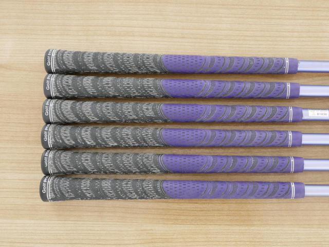 Iron set : Epon : ชุดเหล็ก EPON AF-702 Forged มีเหล็ก 6-Pw,Aw (6 ชิ้น) ก้านกราไฟต์ Quadra 4AX SOF 502i Flex R