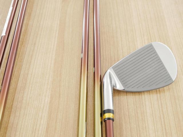 Iron set : Maruman : ชุดเหล็ก Maruman Majesty Prestigio XI (รุ่นท๊อปสุด ปี 2022 หน้าเด้ง ตีไกลมาก ของใหม่ 1.2 แสนบาท) มีเหล็ก 7-10,Pw (5 ชิ้น เทียบเท่า 6-Pw) ก้านกราไฟต์ Flex R