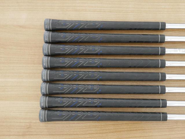 Iron set : XXIO : ชุดเหล็ก XXIO Cross 2 (ออกปี 2021 ตีไกลที่สุดของที่สุดจาก XXIO หน้าเด้งสุดๆ) มีเหล็ก 6-Pw,Aw,Dw,Sw (8 ชิ้น ตีไกลกว่าปกติ 2 เบอร์) ก้านเหล็ก NS Pro 860 DST Flex R