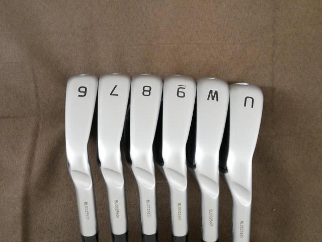 Iron set : Ping : ชุดเหล็ก Ping i240 (รุ่นล่าสุด ออกปี 2025) มีเหล็ก 6-Pw,Aw (6 ชิ้น) ก้านเหล็ก NS Pro Modus 105 Flex S