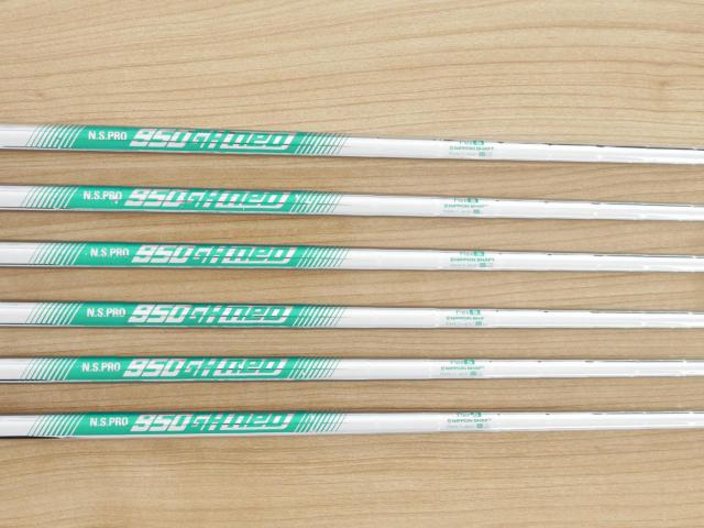 Iron set : Taylormade : ชุดเหล็ก Taylormade P790 (ตัวท้อปสุด ล่าสุด ออกปี 2025 Japan Spec.) มีเหล็ก 5-Pw (6 ชิ้น) ก้านเหล็ก NS Pro 950 NEO Flex S