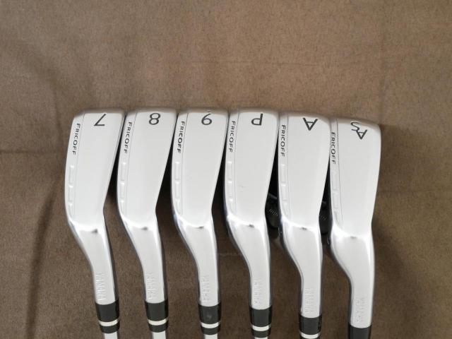 Iron set : Yamaha : ชุดเหล็ก Yamaha Inpres UD+2 (ออกปี 2021 ตีไกลที่สุด ไกลกว่าเหล็กทั่วไป 2 เบอร์ หน้าเด้ง COR 0.822) มีเหล็ก 7-Pw,Aw,As (6 ชิ้น) ก้านเหล็ก NS Pro Zelos 7 Flex S