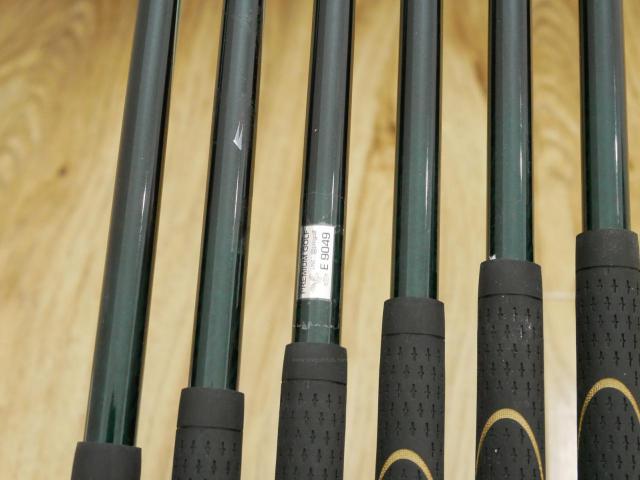 Iron set : Honma : **ก้าน 3 ดาว** ชุดเหล็ก Honma Beres IE-05 (รุ่นปี 2017 เหมาะกับซีเนียร์) มีเหล็ก 6-11 (6 ชิ้น) ก้าน ARMRQ ∞ (44) Flex R (3 ดาว)