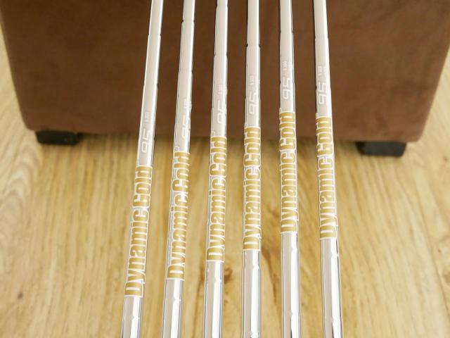Iron set : Ping : ชุดเหล็ก Ping iBlade (ปี 2018) มีเหล็ก 5-Pw (6 ชิ้น) ก้านเหล็ก Dynamic Gold 95 VSS R300