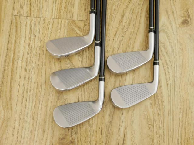 Iron set : Fourteen : ชุดเหล็ก Fourteen Gelong D (ใบใหญ่ ตีง่าย ไกล) มีเหล็ก 6-Pw (5 ชิ้น) ก้านกราไฟต์ Flex R