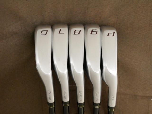 Iron set : Fourteen : ชุดเหล็ก Fourteen Gelong D (ใบใหญ่ ตีง่าย ไกล) มีเหล็ก 6-Pw (5 ชิ้น) ก้านกราไฟต์ Flex R