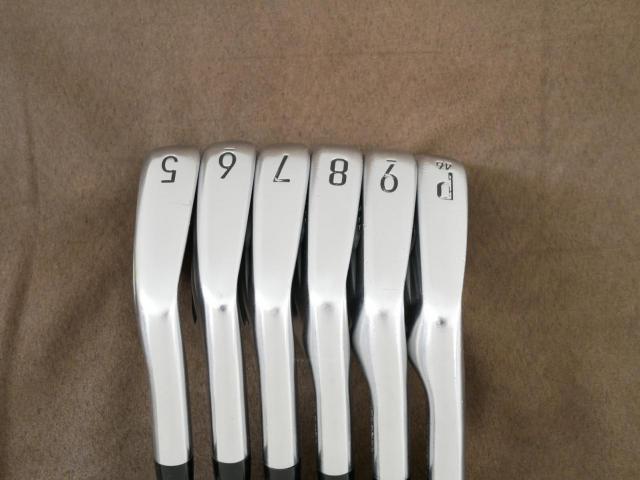 Iron set : Titleist : ชุดเหล็ก Titleist T100 Forged (รุ่นปี 2022) มีเหล็ก 5-Pw (6 ชิ้น) ก้านเหล็ก AMT Tour White S200