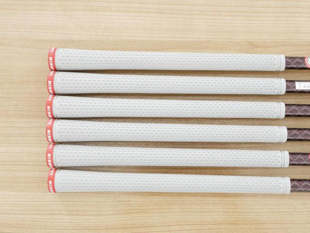 Lady club : All : ชุดเหล็ก Taylormade Stealth HD (ออกปี 2022 Japan Spec. ใบใหญ่มาก ตีง่ายสุดๆ) มีเหล็ก 7-Pw,Aw,Sw (6 ชิ้น) ก้านกราไฟต์ Mitsubishi Tensei TM40 Flex L