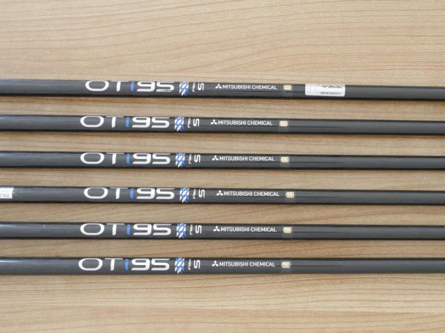 Iron set : Mizuno : ชุดเหล็ก Mizuno JPX 923 Hot Metal Pro (รุ่นปี 2023 ตัวท๊อป ง่าย ไกล) มีเหล็ก 5-Pw (6 ชิ้น) ก้านกราไฟต์ Mitsubishi OTI 95 Flex S