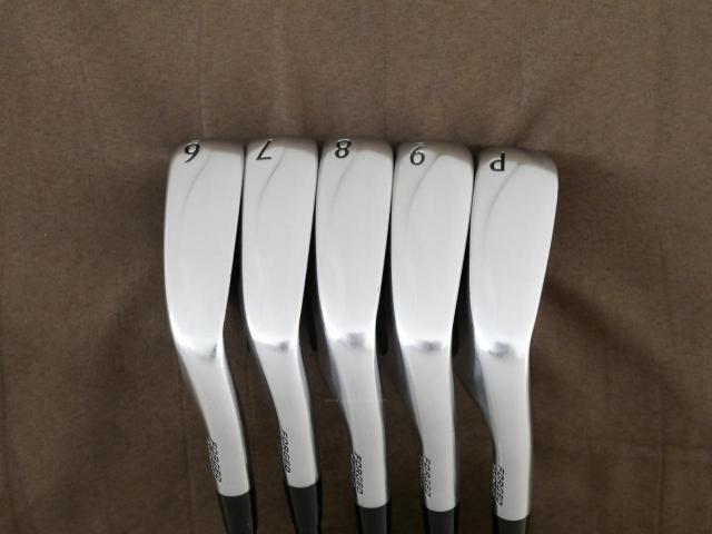 Iron set : Titleist : ชุดเหล็ก Titleist VG3 Type E Forged (Japan Spec. ปี 2015) มีเหล็ก 6-Pw (5 ชิ้น) ก้านกราไฟต์ Mitsubishi Rayon VG i60 Flex S