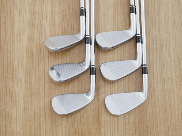 Iron set : Taylormade : ชุดเหล็ก Taylormade Gloire F2 Forged (รุ่นท๊อปสุด Japan Spec. ออกปี 2017) มีเหล็ก 5-Pw (6 ชิ้น) ก้านเหล็ก NS Pro 950 Flex R