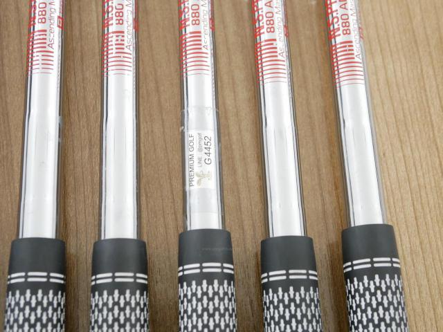 Iron set : Titleist : ชุดเหล็ก Titleist T100S Forged (รุ่นปี 2022) มีเหล็ก 4-Pw (7 ชิ้น) ก้านเหล็ก NS Pro 880 AMC Flex R