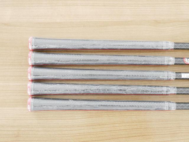 Iron set : Taylormade : **ของใหม่ ยังไม่แกะพลาสติก** ชุดเหล็ก Taylormade Stealth (ออกปี 2022 Japan Spec.) มีเหล็ก 6-Pw (5 ชิ้น) ก้านกราไฟต์ Mitsubishi Tensei TM60 Flex S