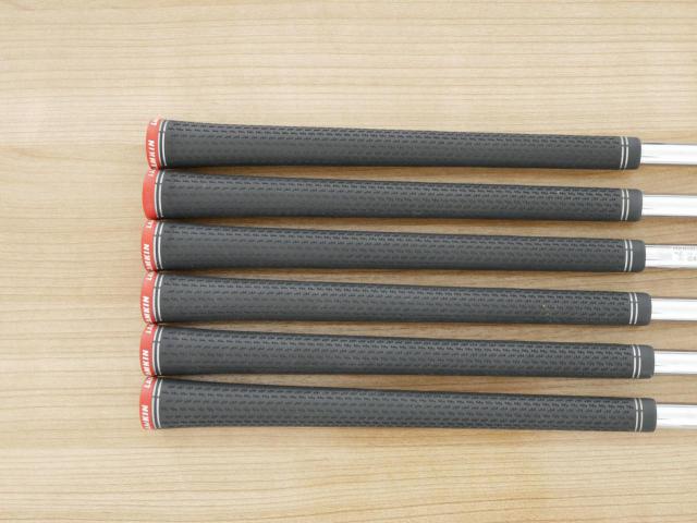 Iron set : Taylormade : ชุดเหล็ก Taylormade Stealth (ออกปี 2022 Japan Spec.) มีเหล็ก 6-Pw,Aw (6 ชิ้น) ก้านเหล็ก KBS Max MT 85 Flex S