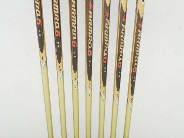 Iron set : Honma : ชุดเหล็ก Honma Beres IS-02 (หน้าเด้ง Forged) มีเหล็ก 5-11 (7 ชิ้น เทียบเท่า 4-Pw) ก้าน ARMRQ 6 (49) Flex R (2 ดาว)