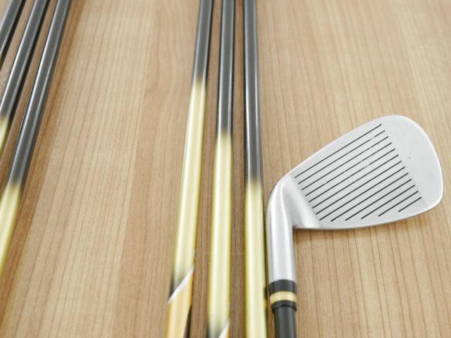 Iron set : Honma : ชุดเหล็ก Honma Beres IS-02 (หน้าเด้ง Forged) มีเหล็ก 5-11 (7 ชิ้น เทียบเท่า 4-Pw) ก้าน ARMRQ 6 (49) Flex R (2 ดาว)