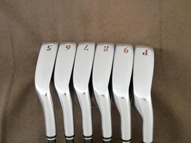 Iron set : XXIO : ชุดเหล็ก XXIO Forged มีเหล็ก 5-Pw (6 ชิ้น) ก้านกราไฟต์ Tour AD 75 Flex R
