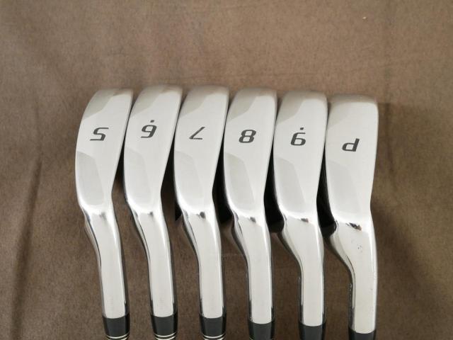 Iron set : Tourstage : ชุดเหล็ก Tourstage VIQ มีเหล็ก 5-Pw (6 ชิ้น) ก้านกราไฟต์ FLex R