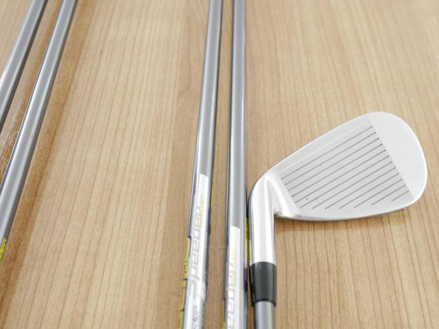 Iron set : Bridgestone : ชุดเหล็ก Bridgestone Tour B JGR HF1 Forged (รุ่นปี 2018 ตีไกลกว่าปกติ 2 เบอร์) มีเหล็ก 7-P1,P2 (5 ชิ้น) ก้านกราไฟต์ Fujikura Air Speeder (R)