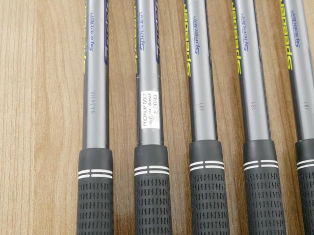 Iron set : Bridgestone : ชุดเหล็ก Bridgestone Tour B JGR HF1 Forged (รุ่นปี 2018 ตีไกลกว่าปกติ 2 เบอร์) มีเหล็ก 7-P1,P2 (5 ชิ้น) ก้านกราไฟต์ Fujikura Air Speeder (R)