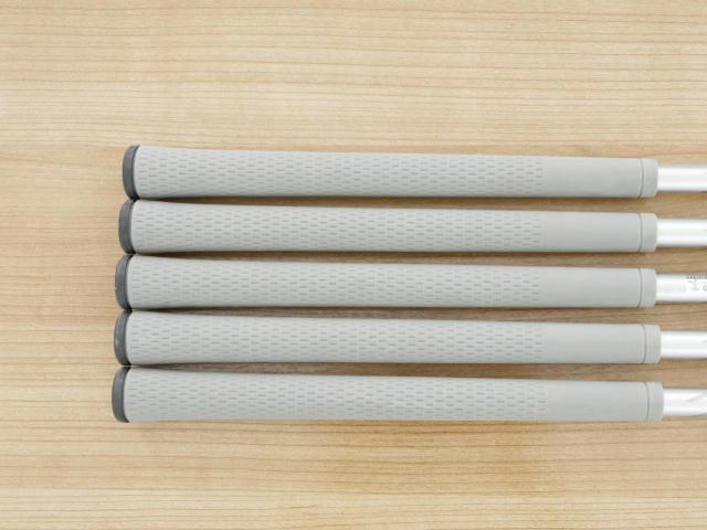 Iron set : Ping : ชุดเหล็ก Ping i525 Forged (ออกปี 2022) มีเหล็ก 6-Pw (5 ชิ้น) ก้านกราไฟต์ Fujikura MCI 80 Flex S