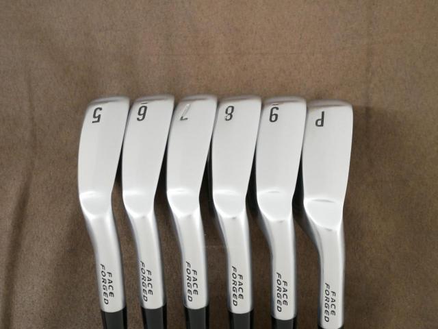 Iron set : Other Brand : ชุดเหล็ก Srixon ZX4 MK II (รุ่นปี 2023 ตีง่าย ไกล) มีเหล็ก 5-Pw (6 ชิ้น) ก้านกราไฟต์ Mitsubishi Diamana ZX-II 60 Flex R