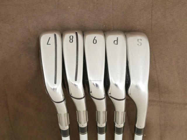 Lady club : All : ชุดเหล็ก Taylormade SIM 2 MAX (ออกปี 2021 Japan Spec.) มีเหล็ก 7-Pw,Sw (5 ชิ้น) ก้านกราไฟต์ Mitsubishi TENSEI TM40 Flex A (Lady)