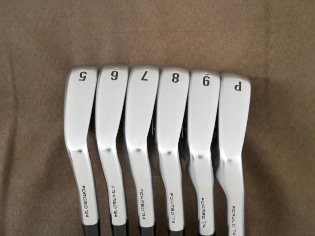 Iron set : Callaway : ชุดเหล็ก Callaway APEX Pro Forged (ออกปี 2024) มีเหล็ก 5-Pw (6 ชิ้น) ก้านเหล็ก NS Pro Modus 105 Flex S