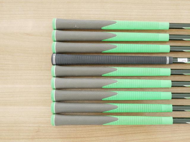 Iron set : Honma : **ก้าน 3 ดาว** ชุดเหล็ก Honma Beres IS-03 (หน้าเด้ง Forged) มีเหล็ก 5-11,Aw,Sw (9 ชิ้น เทียบเท่า 4-Pw,Aw,Sw) ก้าน ARMRQ 8 (45) Flex R (3 ดาว)
