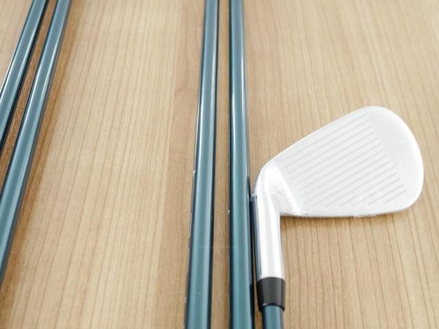 Iron set : Callaway : **ของใหม่ ยังไม่แกะพลาสติก** ชุดเหล็ก Callaway ELYTE (ออกปี 2025 ตีง่ายมาก ไกล Japan Spec.) มีเหล็ก 6-Pw (5 ชิ้น) ก้านกราไฟต์ Fujikura VENTUS 5 Flex R