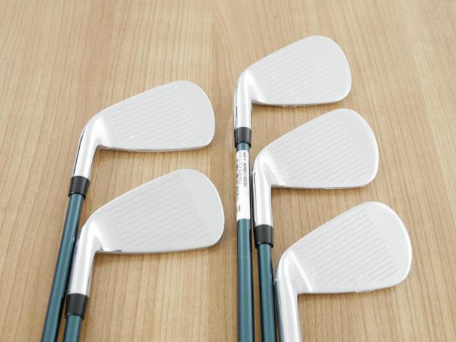 Iron set : Callaway : **ของใหม่ ยังไม่แกะพลาสติก** ชุดเหล็ก Callaway ELYTE (ออกปี 2025 ตีง่ายมาก ไกล Japan Spec.) มีเหล็ก 6-Pw (5 ชิ้น) ก้านกราไฟต์ Fujikura VENTUS 5 Flex R