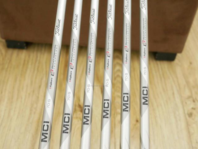 Iron set : Titleist : ชุดเหล็ก Titleist AP1 716 (ออกปี 2016) มีเหล็ก 5-Pw (6 ชิ้น) ก้านกราไฟต์ Fujikura MCI 70 Flex S