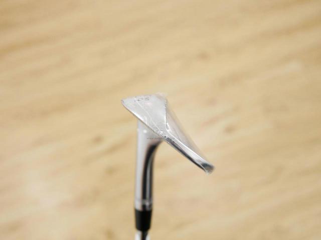 Wedge : Callaway : **ของใหม่ ยังไม่แกะพลาสติก** Wedge Callaway JAWS RAW (รุ่นใหม่ ปี 2023) Loft 56 ก้านเหล็ก Dynamic Gold S200