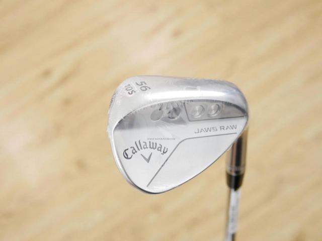 Wedge : Callaway : **ของใหม่ ยังไม่แกะพลาสติก** Wedge Callaway JAWS RAW (รุ่นใหม่ ปี 2023) Loft 56 ก้านเหล็ก Dynamic Gold S200