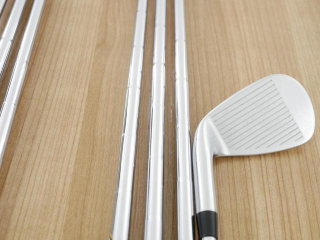 Iron set : Titleist : ชุดเหล็ก Titleist T100 Forged (รุ่นปี 2022) มีเหล็ก 5-Pw,50 (7 ชิ้น) ก้านเหล็ก Dynamic Gold EX Weight Lock Tour Issue S200