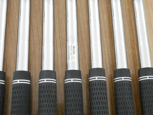 Iron set : Ping : ชุดเหล็ก Ping i240 (รุ่นล่าสุด ออกปี 2025) มีเหล็ก 5-Pw,Aw (7 ชิ้น) ก้านเหล็ก Ping AWT 3.0 Lite Flex S