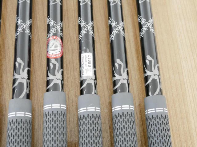 Iron set : Taylormade : ชุดเหล็ก Taylormade P770 Forged (รุ่นปี 2023 นุ่ม แน่น)  มีเหล็ก 5-Pw (6 ชิ้น) ก้านกราไฟต์ Mitsubishi Diamana Thump i95 Flex S