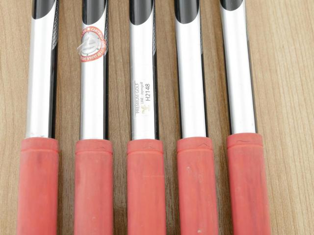 Iron set : Taylormade : ชุดเหล็ก Taylormade Gloire (รุ่นท๊อปสุด Japan Spec. ใบใหญ่ ตีง่าย ไกล) มีเหล็ก 6-Pw (5 ชิ้น) ก้านกราไฟต์ Flex R